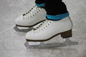 Des patinoires sont prêtes dans plusieurs villes
