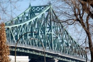 Fermetures de voies sur le pont Jacques-Cartier