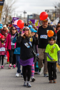 Une marche de 30 000$