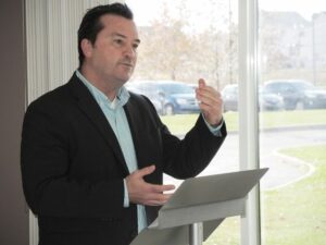 Un ralliement pour conserver l’unité, selon Alain Therrien