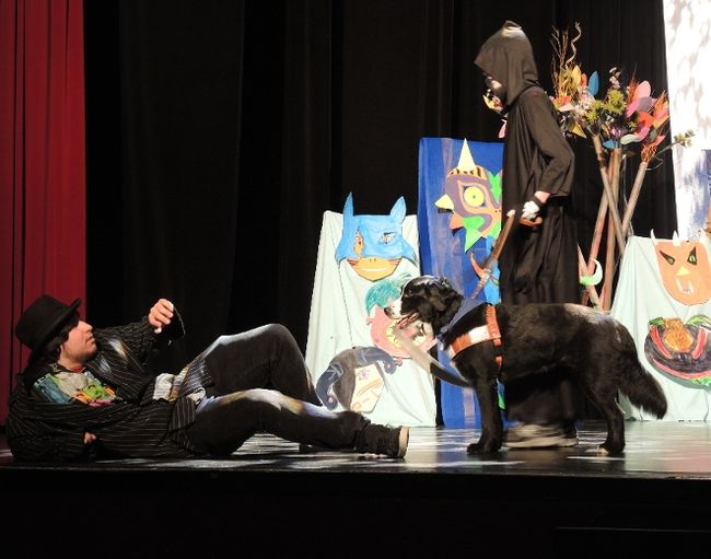 Des passionnés de théâtre se mettent en scène