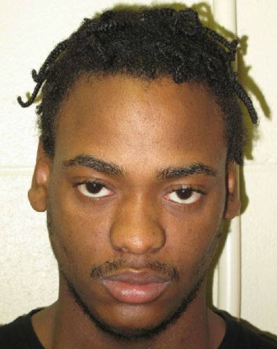 *MISE À JOUR Trois personnes arrêtées pour des vols de véhicules dans la région