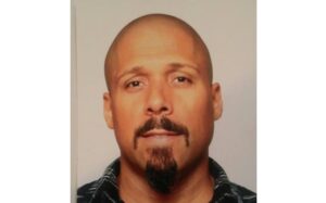 Un citoyen doit retirer des propos diffamatoires de sa page Facebook