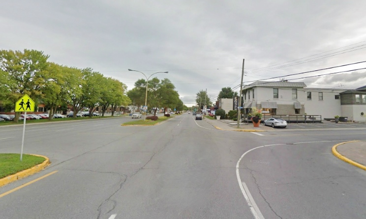 La Prairie : travaux de fermeture de terre-pleins sur le boulevard Taschereau