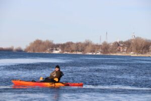 En kayak sur le Saint-Laurent un 9 janvier !