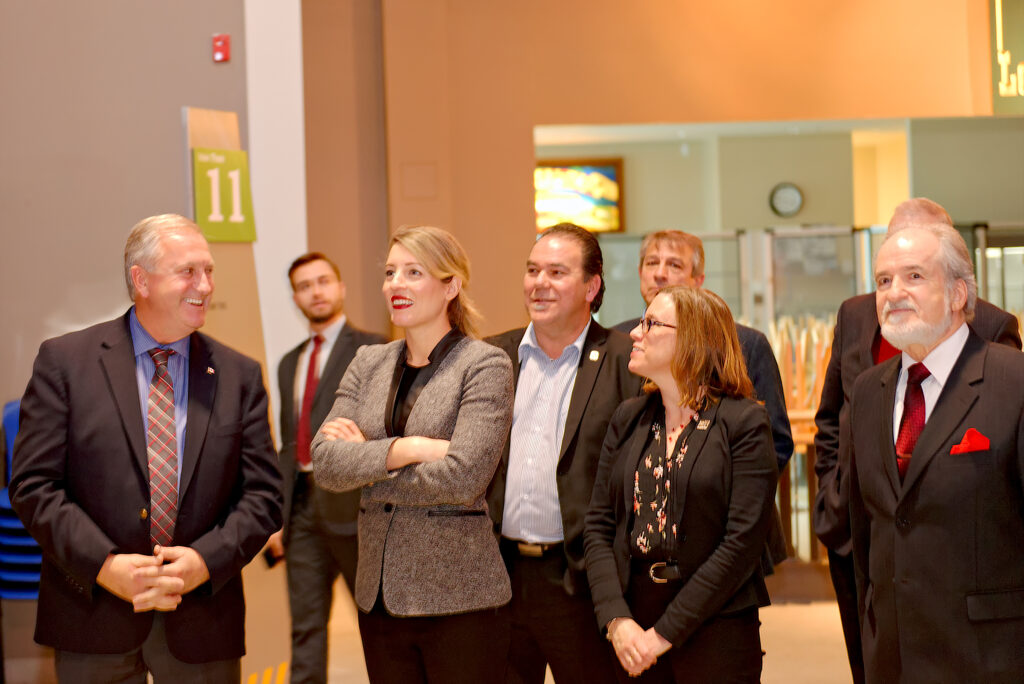 La ministre du Patrimoine canadien en visite à Exporail