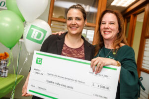 La Banque TD remet 4 500 $ à la Maison des jeunes de Delson