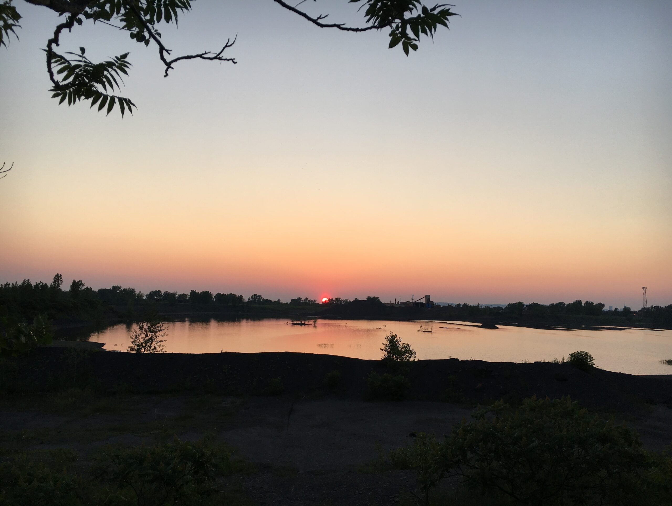 Nom recherché pour le lac de la carrière de la briqueterie à La Prairie
