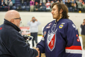 Ligue de hockey junior AAA du Québec : un ancien du Blizzard nommé le joueur le plus utile des séries