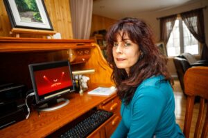 Confinés à la maison et sans Internet haute vitesse : «C’est l’enfer !»