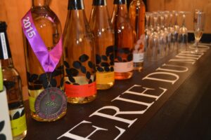 Une cidrerie de la Montérégie remporte 10 médailles à un concours international