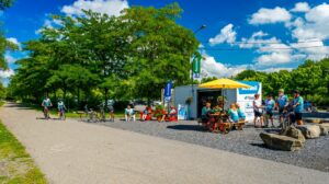 Le comité Première Ligne amasse 4 000 $ à son premier événement