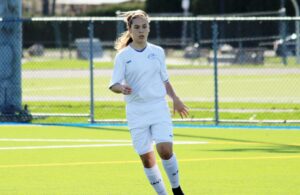 Elle rêve de faire carrière au soccer