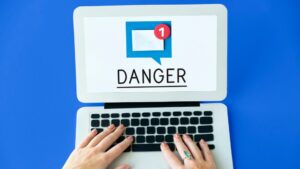 Un de vos amis vous demande de l’aide par courriel? Attention ce pourrait être une fraude!