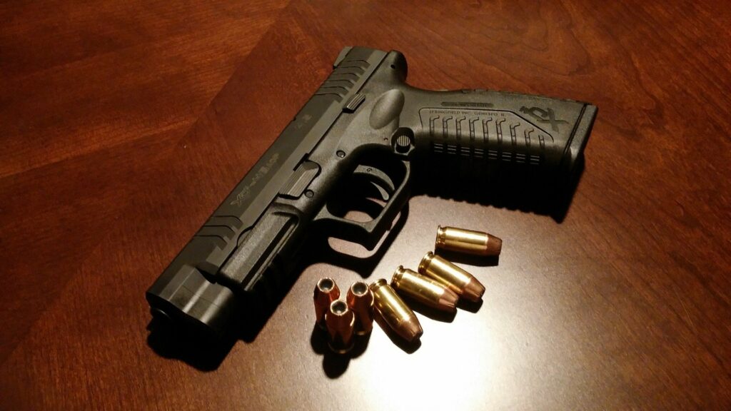 Les villes ne veulent pas réglementer les armes de poing