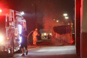 Début d’incendie dans une benne à ordures à Saint-Constant
