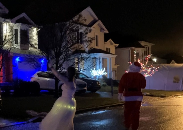 VIDÉO et PHOTOS – Le père Noël et la fée des étoiles de passage à Saint-Constant
