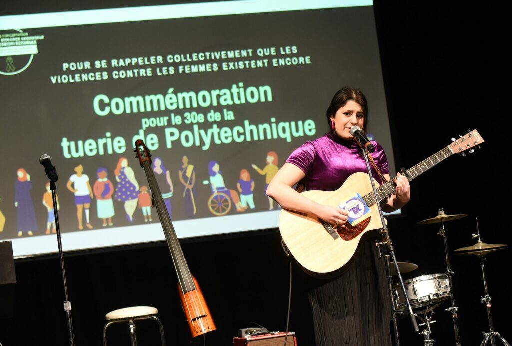 Polytechnique: une centaine de personnes réunies à Brossard pour se souvenir