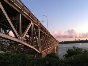 TRAVAUX ANNULÉS – Pont Mercier : une voie ouverte dans chaque direction en fin de semaine