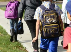 Québec retire sa liste des écoles touchées par la COVID