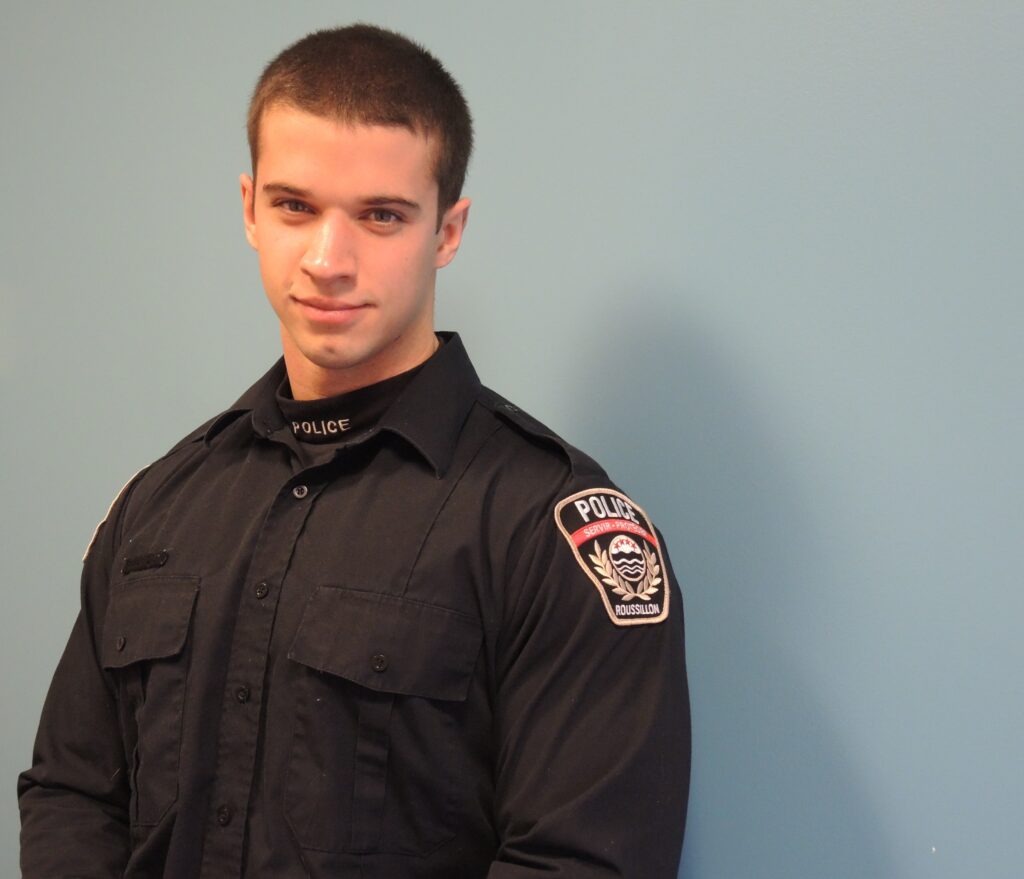 Une recrue du Roussillon dans Police Académie