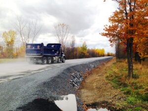 Les poids lourds désertent la montée Griffin