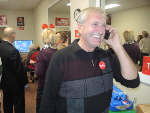 Élections fédérales 2015 : la vague rouge atteint La Prairie