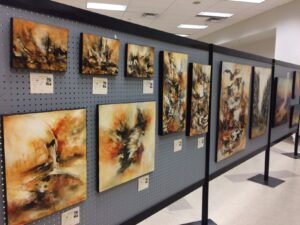 Une vente de tableaux à Saint-Constant rapporte 1 400 $ à une maison de soins palliatifs