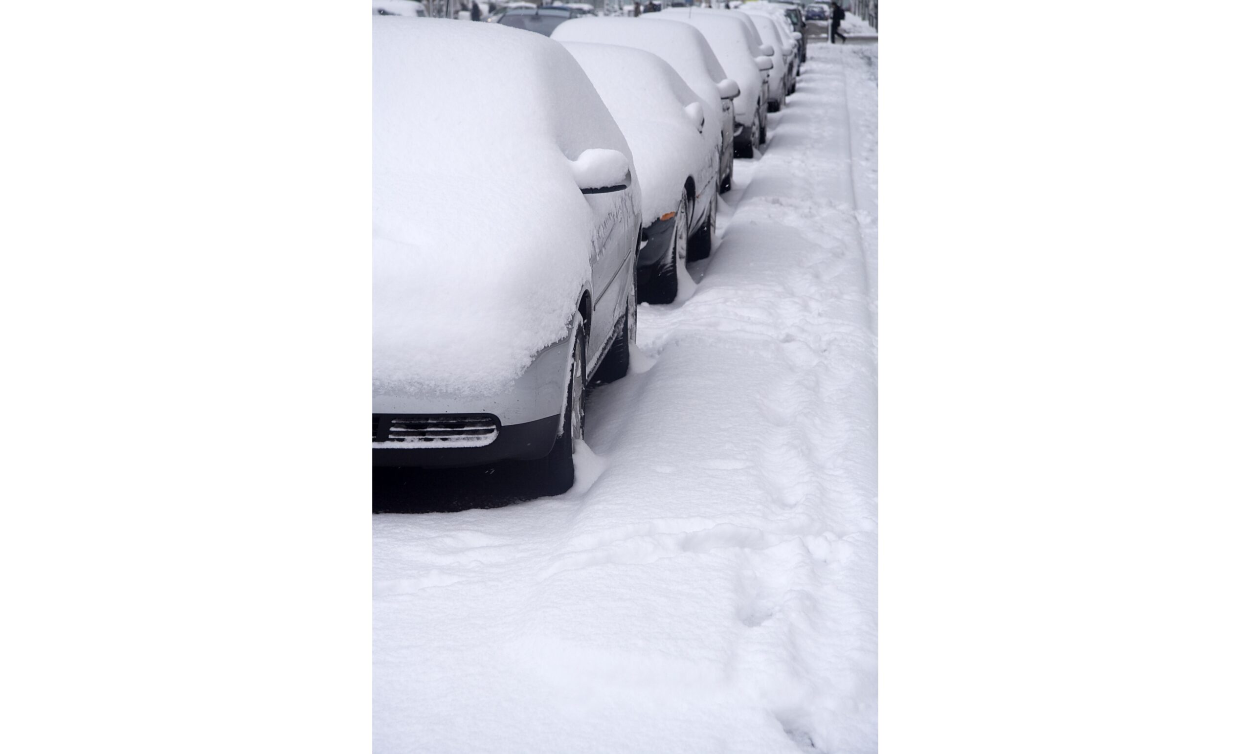 Delson autorise le stationnement de nuit dans des lieux publics