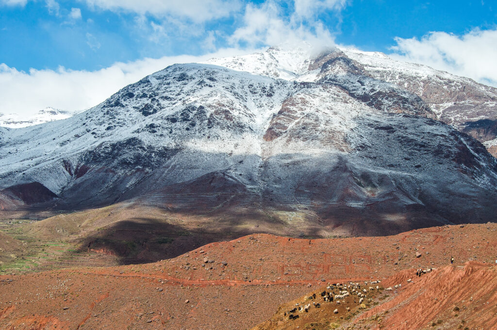Sa passion de la montagne l’amènera aux monts Atlas au Maroc
