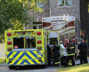 Une embarcation chavire dans la Voie maritime