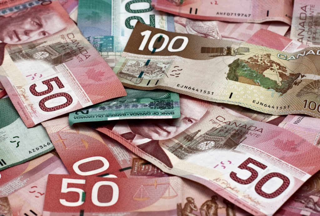 Ottawa prolonge la PCU d’un mois et élargit l’accès à l’assurance-emploi