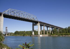 Manifestation sur le pont Mercier