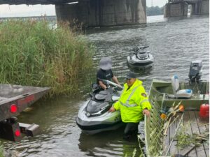 Une arrestation en lien avec le vol de deux motomarines