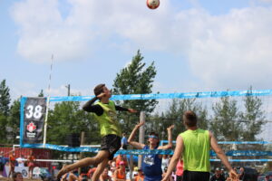 Jonathan Portelance a le volleyball dans le sang