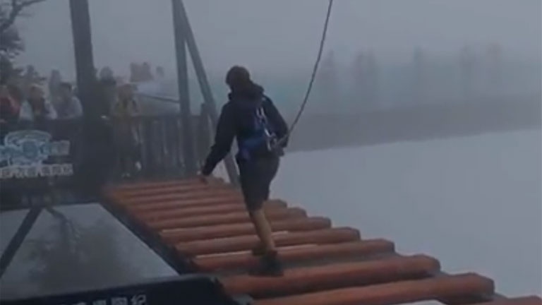 Le parc d&rsquo;attraction le plus effrayant de l&rsquo;Asie se trouve en Chine!