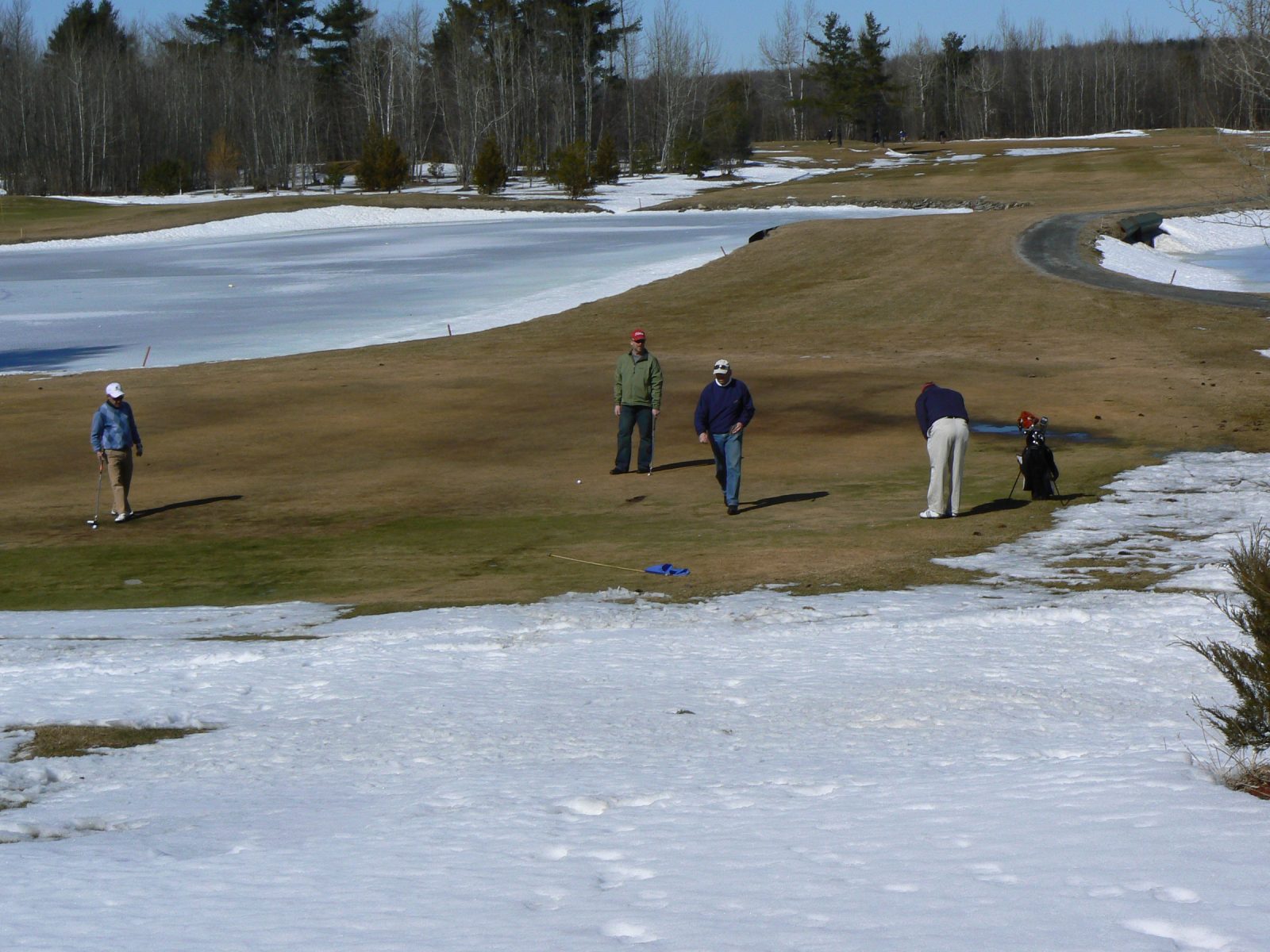Le Club de golf International 2000 ouvre ses portes