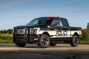 Ford présente la F-150 Lightning Pro SSV 2023