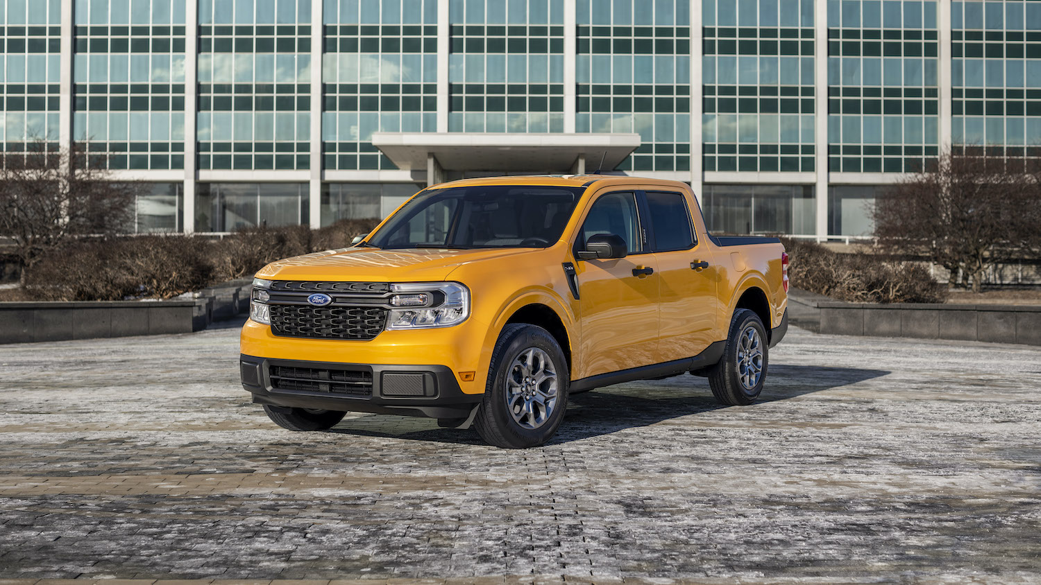 Ford suspend les commandes de Maverick hybride