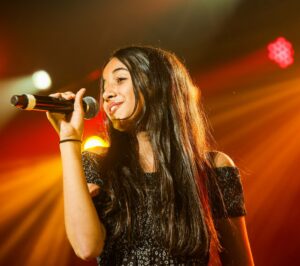 VIDÉO – Anissa Essalihi relève un défi musical à Granby