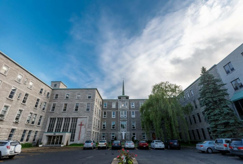 Réception d&rsquo;un message : Jean de la Mennais alerte la police