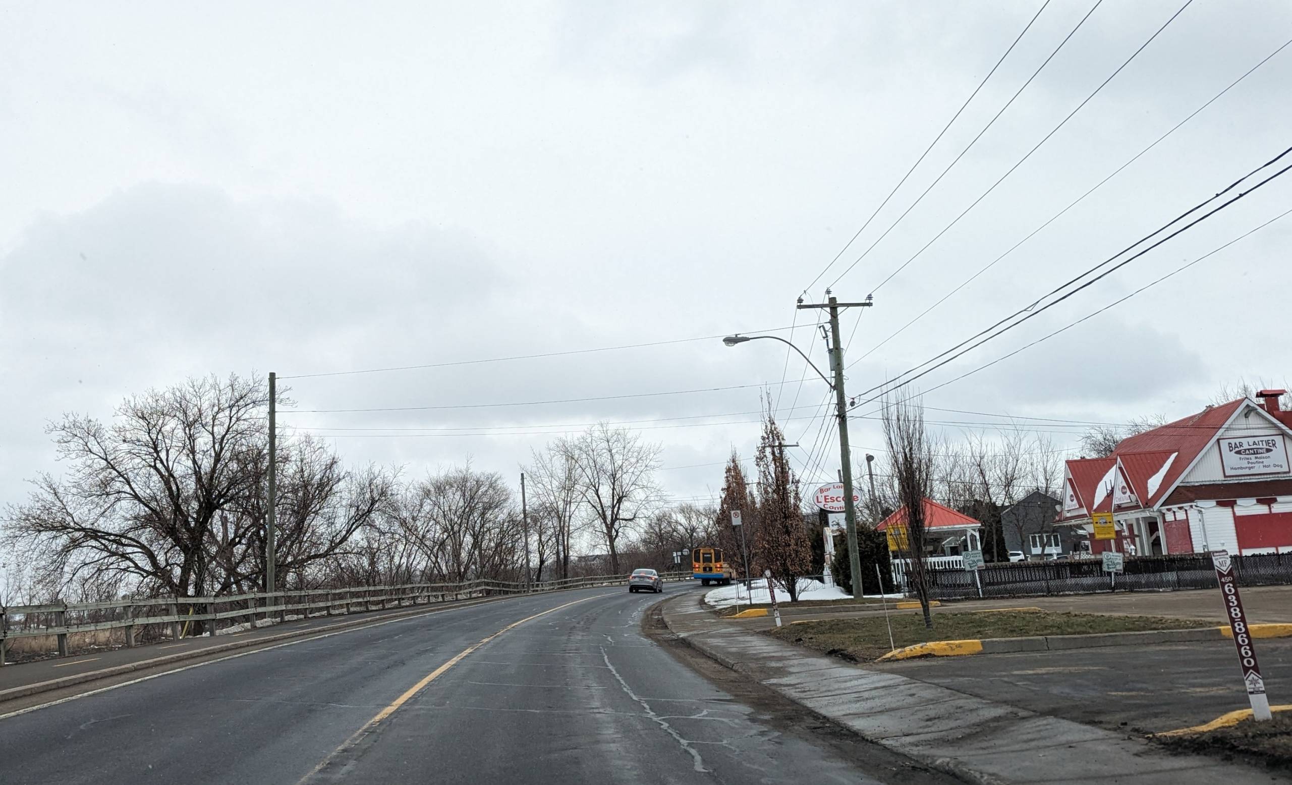 Sainte-Catherine investit 1,7 M$ pour réhabiliter des conduites d’eau sur le boulevard Marie-Victorin