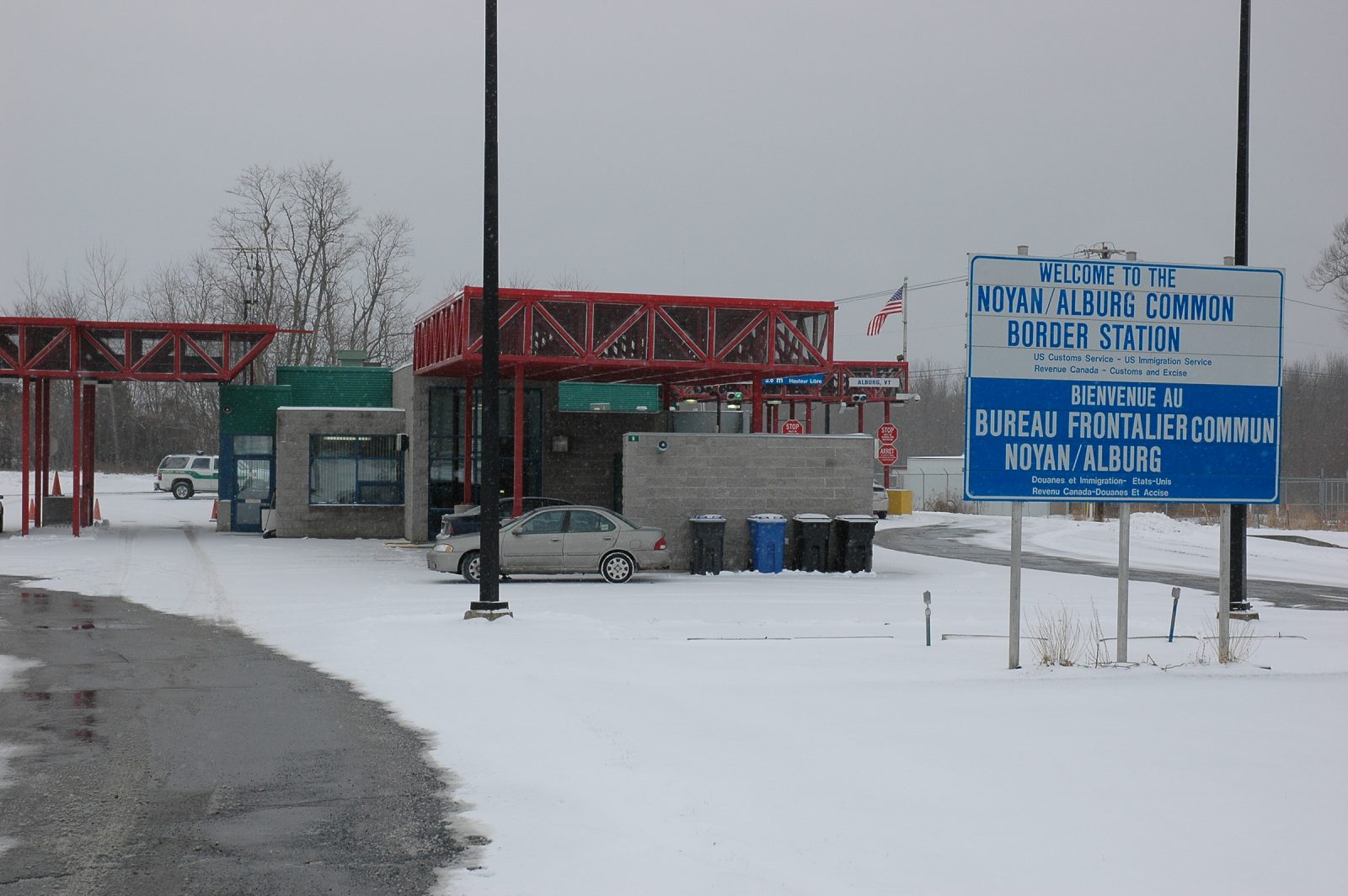 Le poste frontalier fermé trois semaines