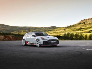 Une Audi RS6 inspirée de la course