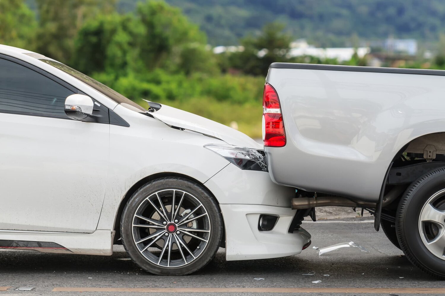 ARRÊTER DE SUIVRE LA VOITURE DEVANT VOUS DE TROP PRÈS