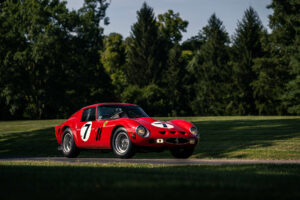 Ferrari 330 LM / 250 GTO 1962 : Un Record à 51,7 Millions de Dollars