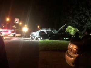 Un véhicule percute des bacs à fleurs en béton à Candiac