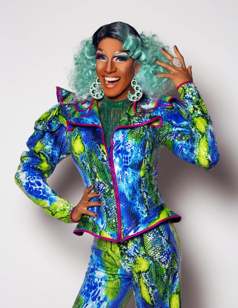 OPINION – La transformation sociale implique aussi les drag queens