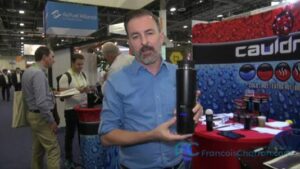 Faites du café et décidez de sa température avec ce thermos