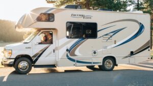 Assurez votre véhicule récréatif à l’aide du meilleur comparateur d’assurances en ligne